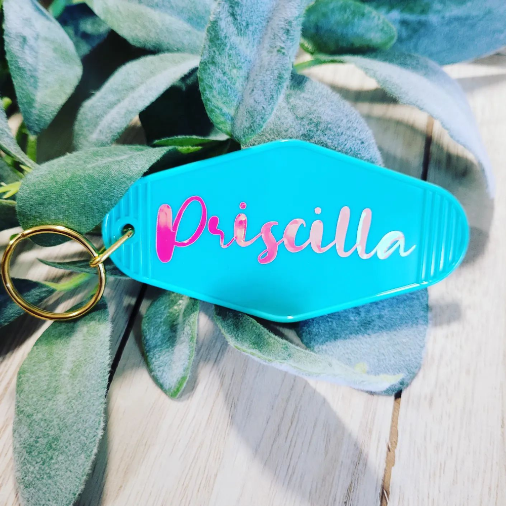 Personalized Keychain Retro Motel Keychain Gifts for Women 