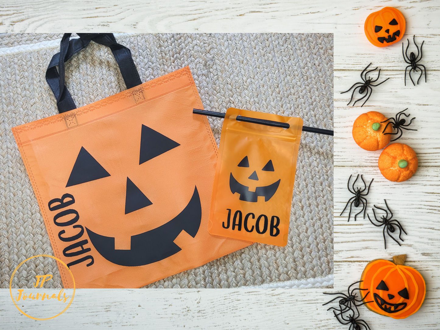 PTIONAL: ADD A MATCHING RE-USABLE DRINK POUCH TO COMPLETE THE HALLOWEEN FUN!  